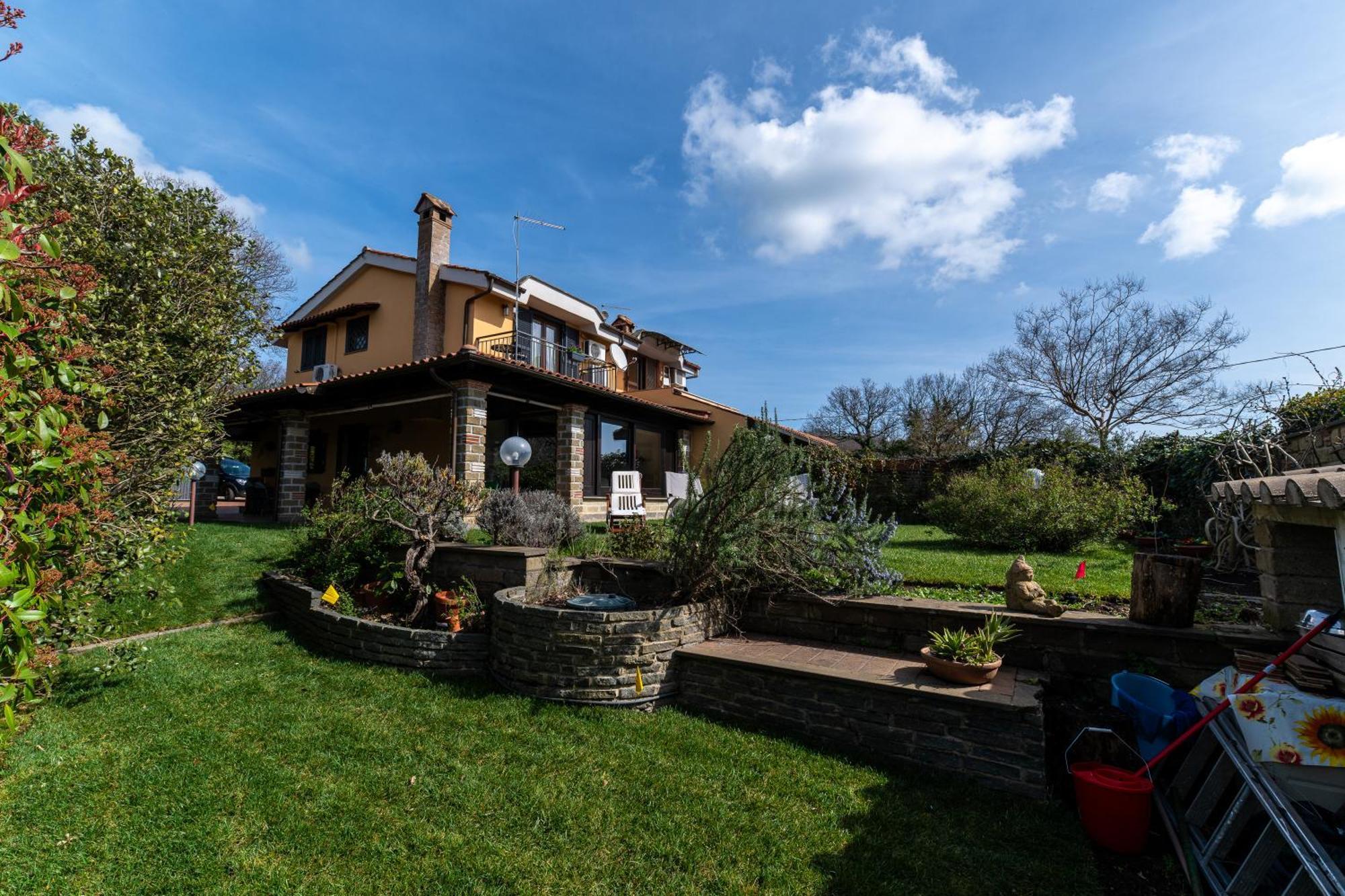 Willa A Casa Di Fio' Trevignano Romano Zewnętrze zdjęcie